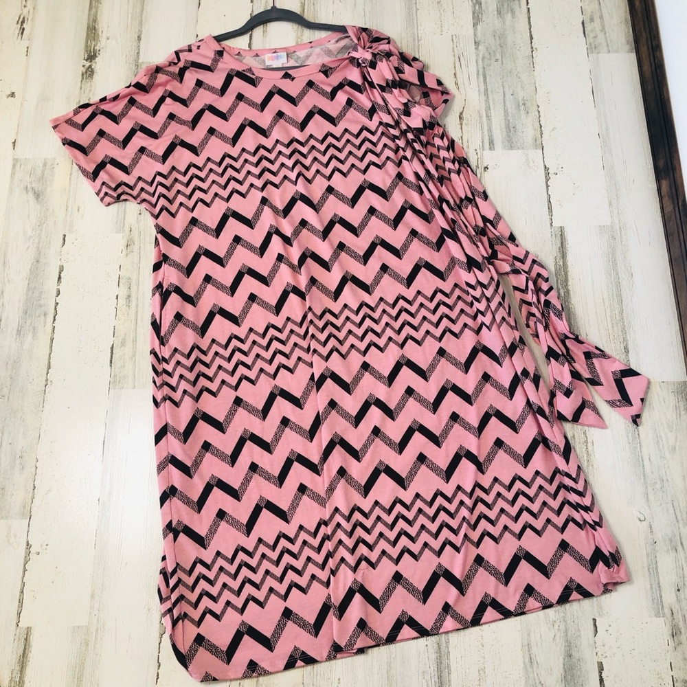 Lularoe Marly Dress Pink Black Chevron Tie Waist